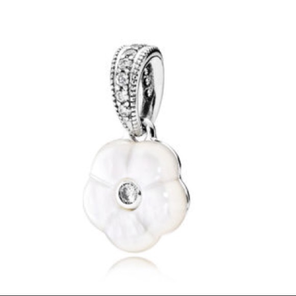 pandora mother of pearl pendant